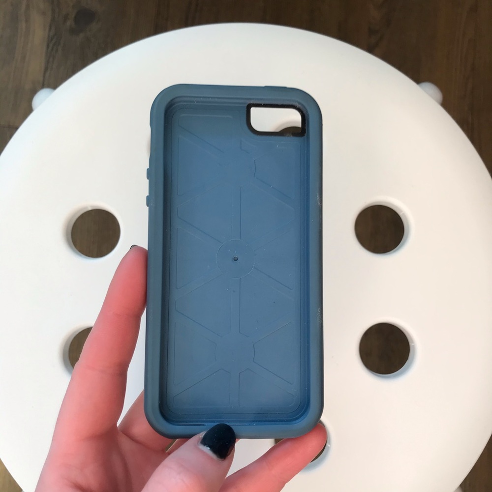 OtterBox case (iPhone 5/5S/SE)
